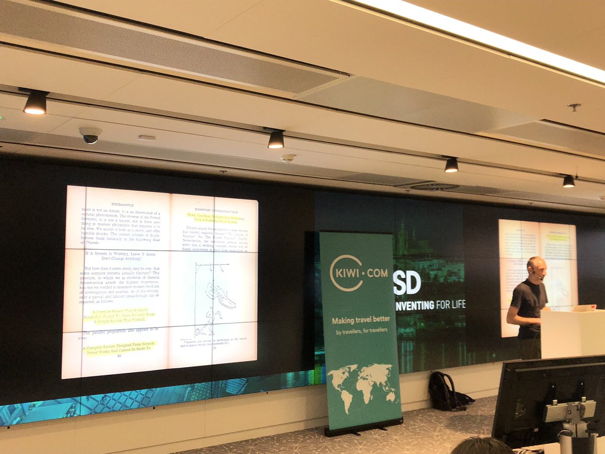 designsystemycz's tweet image. .@areaweb quoting Systemantics book 😍 #TechWeekCE