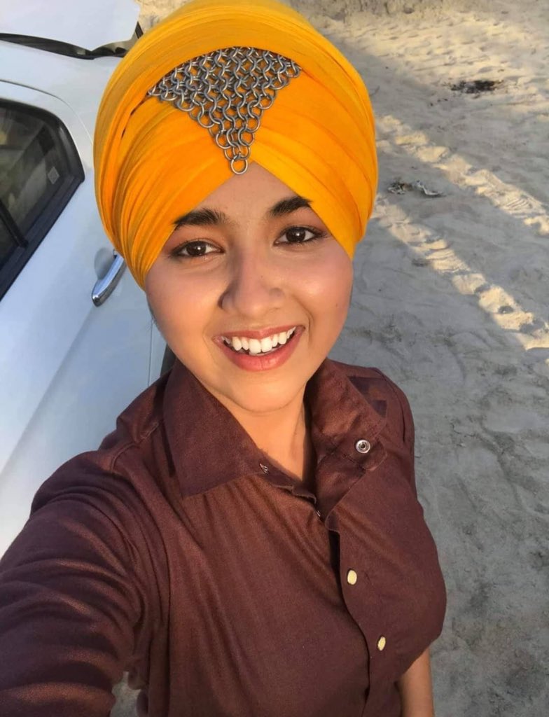 #Vaisakhi is fast approaching look at this young #Sikh woman @GinniMahi wearing #Dastar name given to #turban #Sikhism #GenderEquality also don’t forget #AmritsarMassacre1919 #JallianwalaBagh #SikhAwarenessMonth @UKGovTweets @AppgBritSikhs