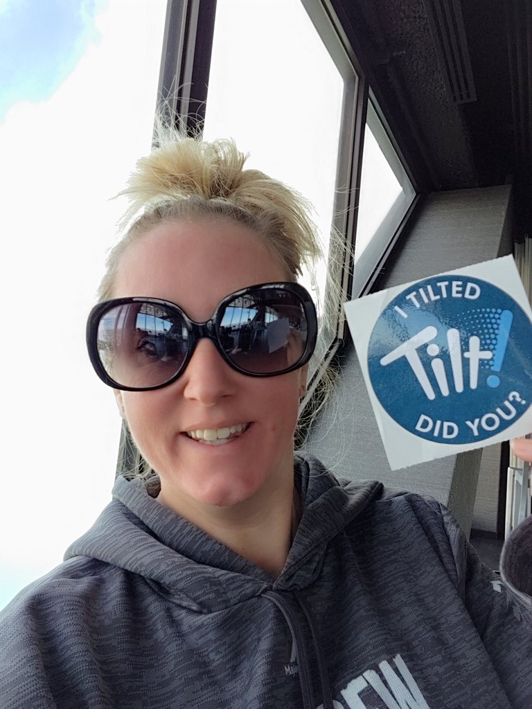 katibugs1030's tweet photo. Being super touristy today
#Chicago360 #HancockBuilding https://t.co/E3NFSyp4xX