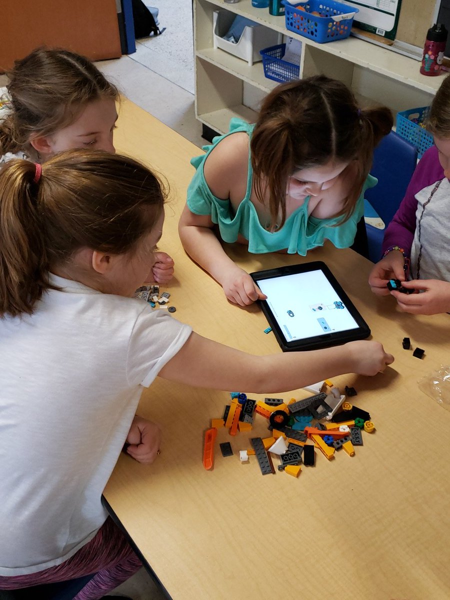 MmeDaleCentral's tweet image. Mission to the moon has started! #Rcdsbcodes