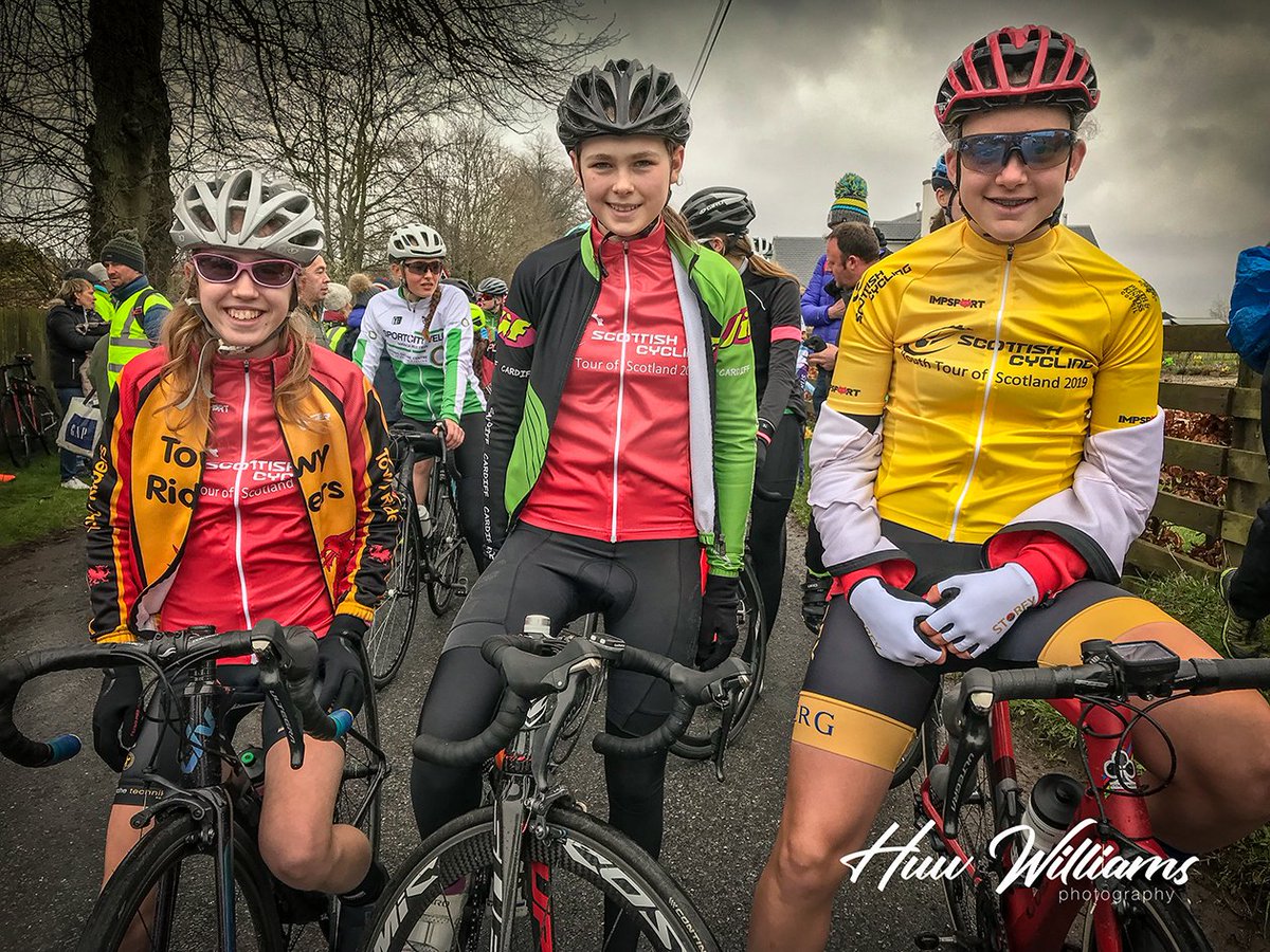 huw_williams1's tweet image. The winning @WelshCycling team at #YTOS2019 was a composite of three great youth development clubs @TowyRider @MaindyFlyersYCC and @cardiffjif  #strengthindepth #Awen #Bethany #Zoe #Ella 🏴󠁧󠁢󠁷󠁬󠁳󠁿