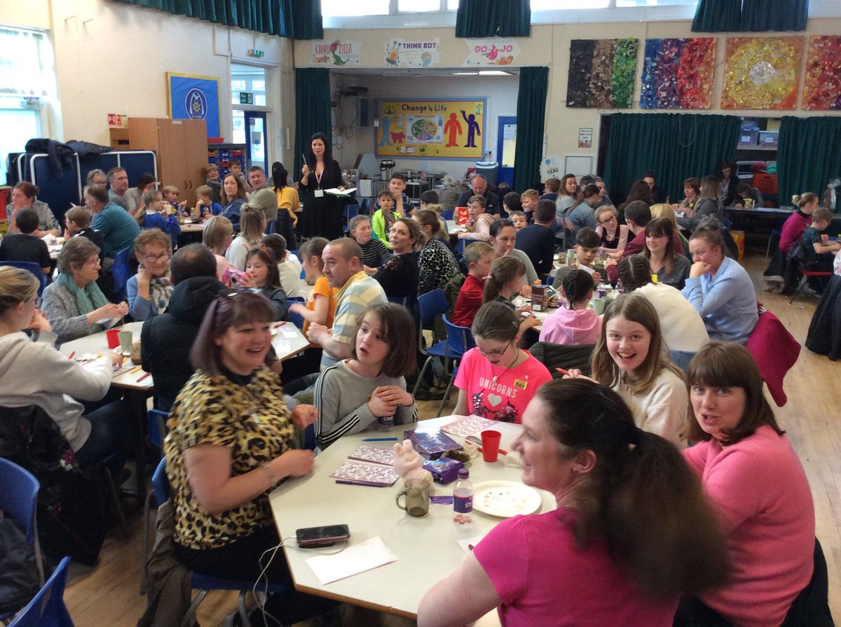 StakesbyAcademy's tweet photo. Eyes down for a full house https://t.co/E5Sp9iNkeA