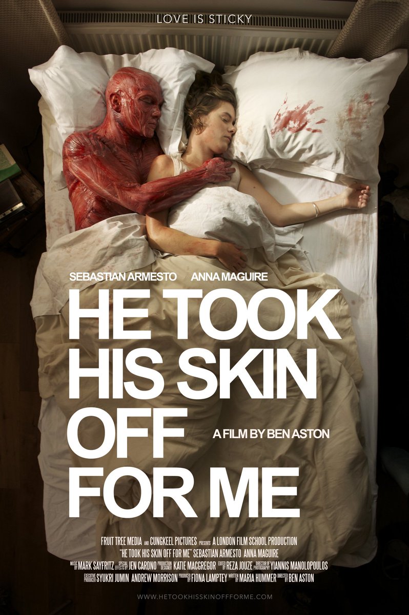 levmauc's tweet photo. Y hablando de relaciones tóxicas, HE TOOK HIS SKIN OFF FOR ME es la historia de un hombre que se arranca la piel por su novia. Dura reflexión sobre aquello que dejamos de ser en una relación para satisfacer a lo que el otro quiere que seamos. Gratis aquí: https://t.co/dwFBz1dKAH https://t.co/JZQF5BVoQ4