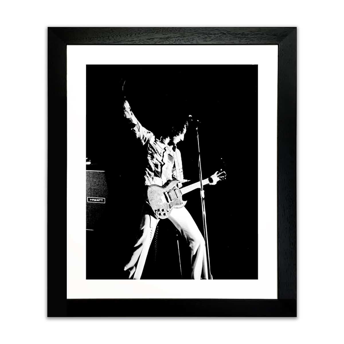 DropImages's tweet image. Putting the spotlight today on one of our DropTop photographers, Stewart Hellman. His galleries cover four mesmerising concerts performed by The Who in the late 60’s and early 70’s.  droptopimages.co.uk/the-who-by-ste…

#thewho #petetownshend #keithmoon #rogerdaltrey #vinyl #rock