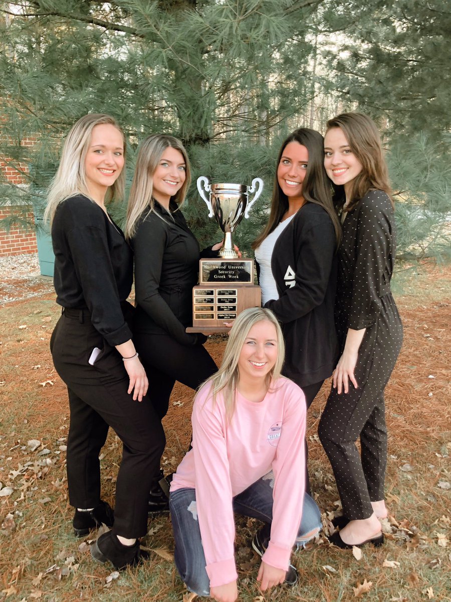 NUDeltaZeta's tweet photo. Our Delta Zeta sisters take 1st place in Greek Week! Hard work pays off 🌟🏆💓🥇 https://t.co/MQVGFM4eSY