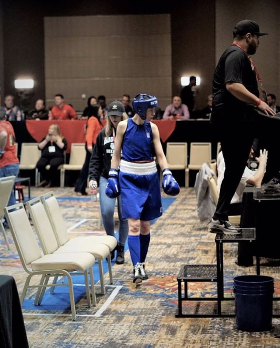 RickRamosBoxing's tweet photo. Olympic hopeful: Kim Carlson 🇺🇸 #2020 📸: Gustavo Vaz Da Costa @uppercatkim @USABoxing @rjcsandc #usaboxing #rickramosboxing #chicagoboxing #2020 #tokyo @jaydi_mac @summer_lynn9151 @FenixAyala #femaleboxing #signalready https://t.co/EI2aZCwzTJ