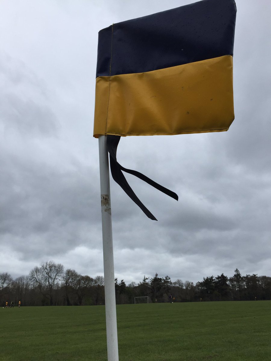 KHFootie's tweet photo. Forecast is good for tomorrow’s games at home to @clongowessports - get yourself down to Avondale for an entertaining afternoon of football! 14:15 KO for all matches @Kings_Hos_Sport @Kings_Hospital https://t.co/dFVL5dCbv9