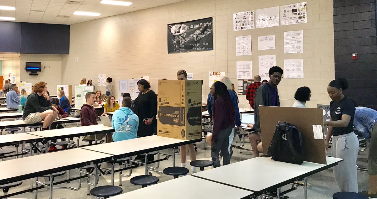 Learned so much from Mr. Warwick’s 2nd period Diversity Fair today. The students presented the facts, current research, &amp; common misconceptions on various disabilities in a dynamic way! #WhatStartsHereChangesEverything
