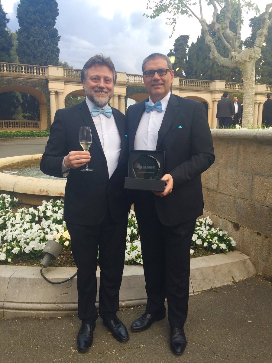 veroproject_it's tweet photo. Global Reseller Conference, Barcellona 2019.
Premio “Migliore rivenditore di #WorkPLAN” https://t.co/4r7RHHpqfq
