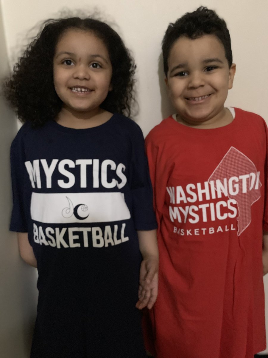 A_JevonCrite's tweet photo. They're ready for the season @WashMystics #TogetherDC #SticsSZN #twinchronicles #ElenaBrielle #ElijahBlake https://t.co/nsETIBup7x