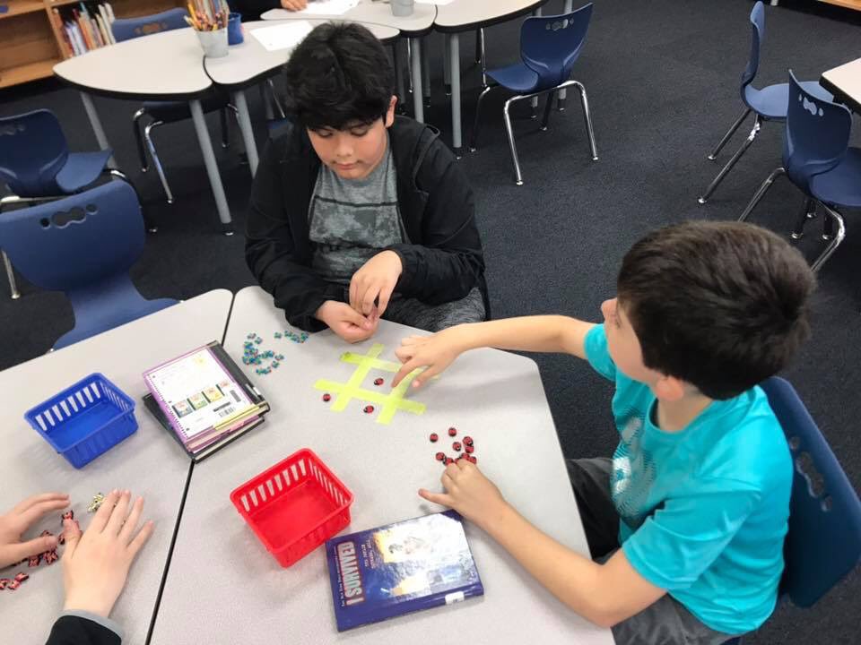 oesmarlins's tweet photo. It’s National Library Week! We’re so fortunate to have such a great space and such an awesome selection of resources to support our learners. OES students love learning, reading and so much more in our library! #TxEdTuesday #paisdlib #marlinpriderunsdeep https://t.co/kH12vF6ok2