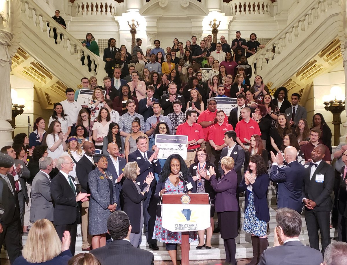 mrbettinger's tweet image. A great Lobby Day in #Harrisburg with @pacommunitycoll! Our @mccc students are showing off their red, and we appreciate all of our legislators' support! #PANeedsCommColl #FundCommColl @SenatorMuth @RepMalagari @RepBradford @RepTimBriggs @RepHanbidge