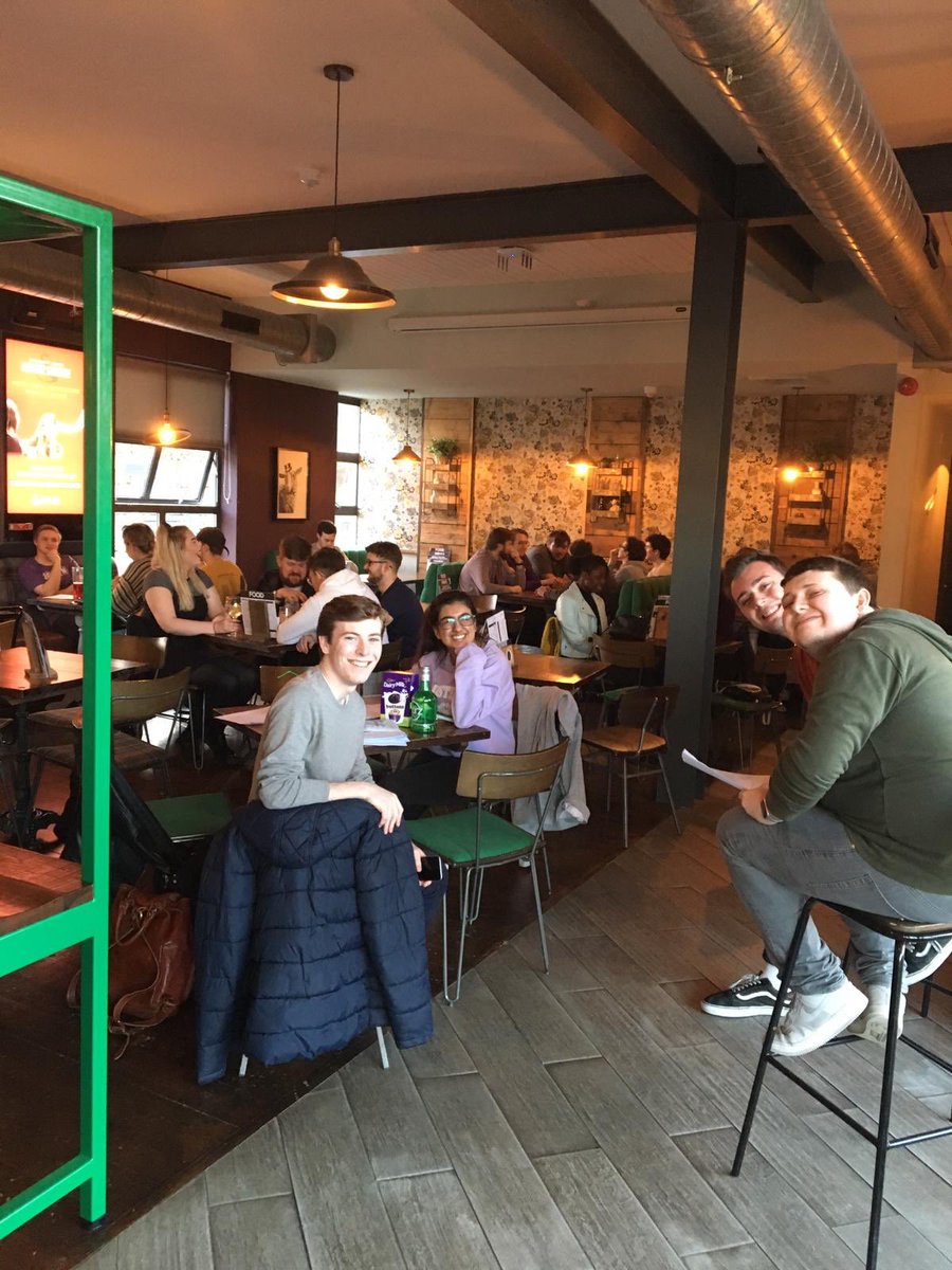 UoL International Relations tweet media