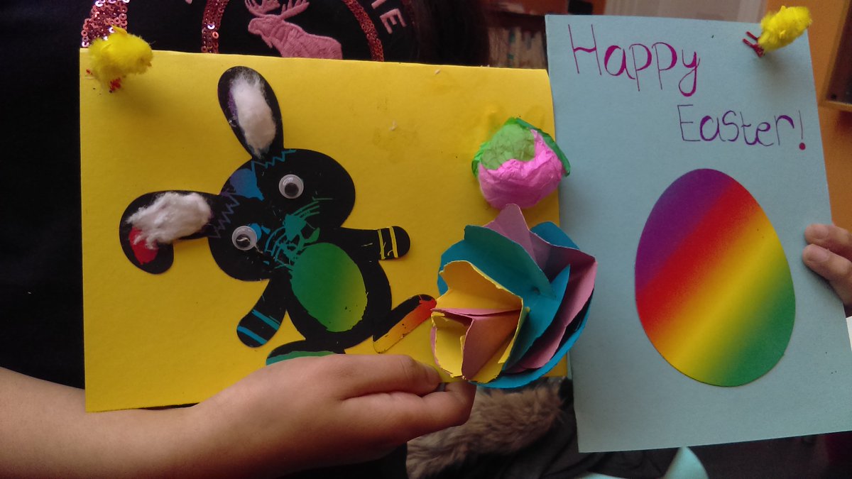 hackneylibs's tweet image. Happy Easter from Clapton Library scratchcard event today  #Claptonlibrary