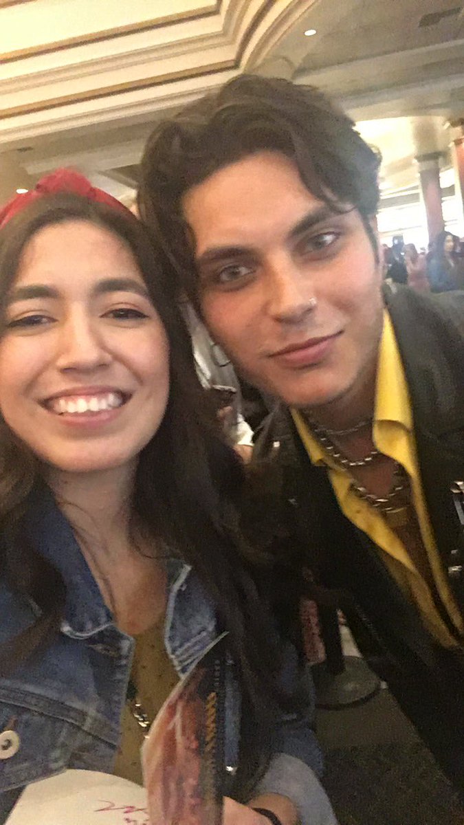 KarlyAguilar99's tweet photo. part 2 🖤 #AfterMovie #SamuelLarson #SwenTemmel #MeadowWilliams https://t.co/qeWPNunhkA