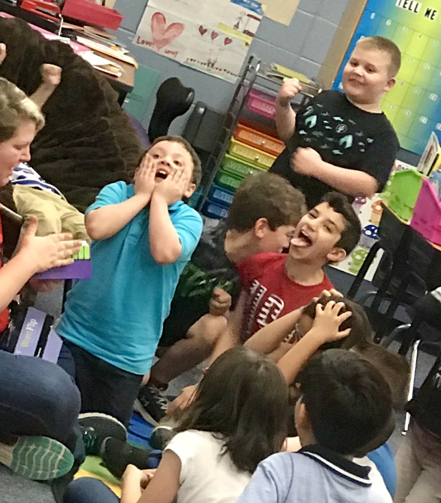PuckettTeach's tweet photo. I don’t get many candid photos of me with my Ss so when I received these today, it made my ❤️ so happy! We played a spelling/math game and it was teacher vs students! They beat me and it was #amazing ! #conwayleaders #wordflip #iteachsecond #ilovemyjob #mrspuckettsclassrocks https://t.co/JQlrO4H9nK