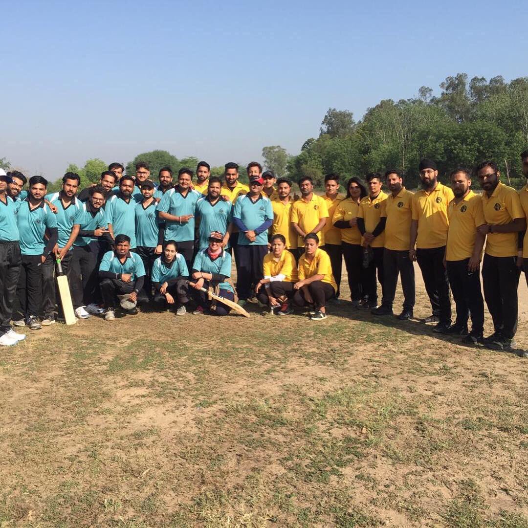 sdeievent's tweet image. #sDRoyals won their third match against #sDDynamos by 3 wickets and #smarTian captain of #sDRoyals Akash Badwal was player of the match.