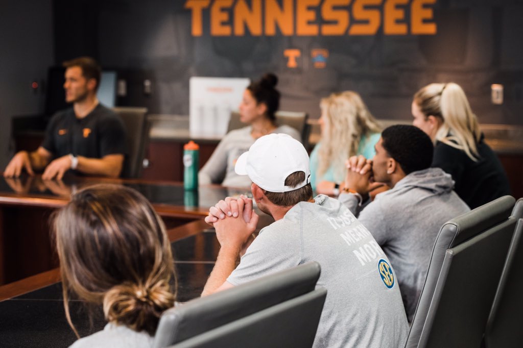 “Follow your passions. Follow your dreams. Just stay true to yourself.” Thank you Colton for sharing your story and words of inspiration with us today!! 💜#bettertogether #voleaders365 #futureleaders #rwanda #inclusion #sport4all