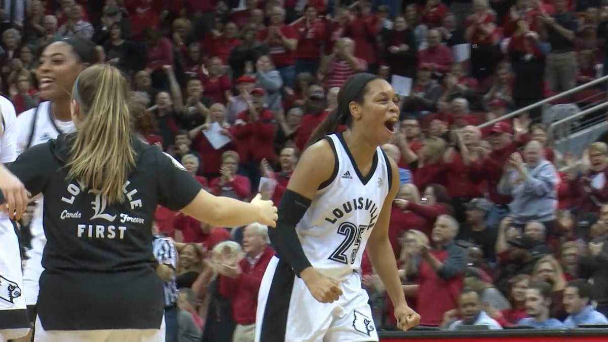 .@UofLWBB's Asia Durr (@A_Hooper25) is one of 12 prospects attending the WNBA Draft tomorrow night at the Nike New York Headquarters. @WLKY https://t.co/xR4upvJTDE