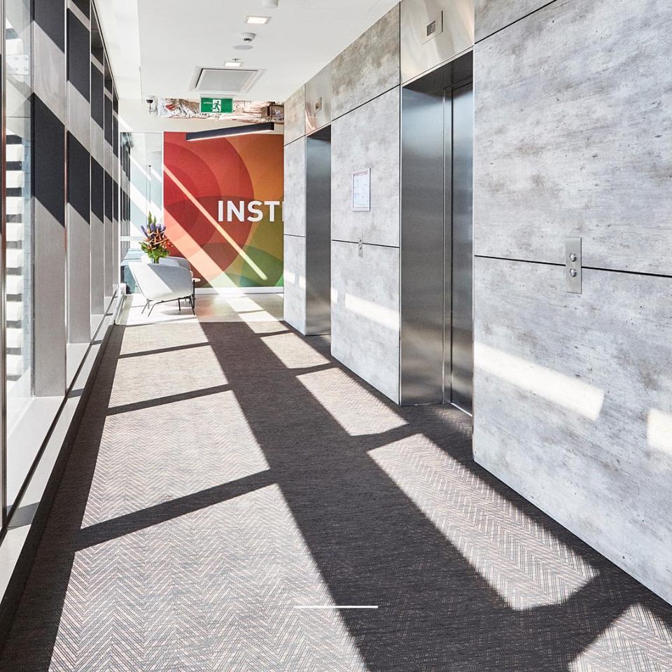 Sheldon_CI's tweet image. When you turn the corner &amp;amp; see this bright welcome!

Design &amp;amp; Construct #SheldonCommercialInteriors for Instructure