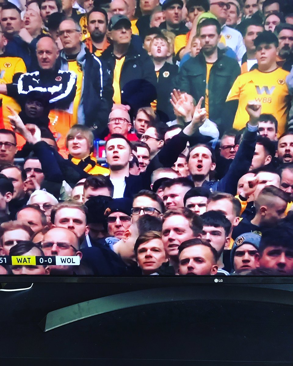mattychixz's tweet photo. At least i got on the tele Sunday ๐ #WWFC #wolvesatwembley https://t.co/s4iexVhQdD