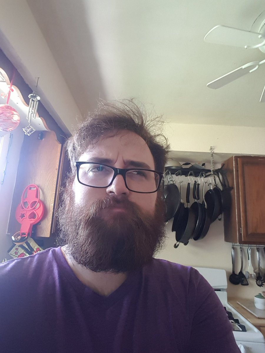WeitGuy's tweet photo. Gotta say, I'm a little confused since I'm 22 and don't shave... @Gillette #firstreal #beard https://t.co/ENRbVlpEdP
