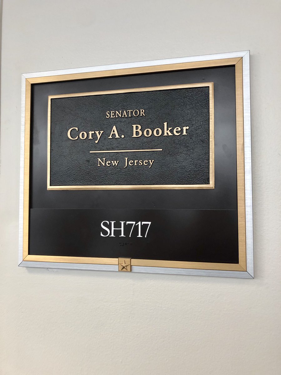 TaylorEO14's tweet photo. Spent the day with members of #PAAAP meeting with staff of @SenBobCasey and @SenToomey. Thank you for listening to our message on the importance of gun violence prevention and the need for research to #PutKids1st. Even found one of my new senator’s office! #AAPLegcon #NJAAP https://t.co/AIow16NfYz