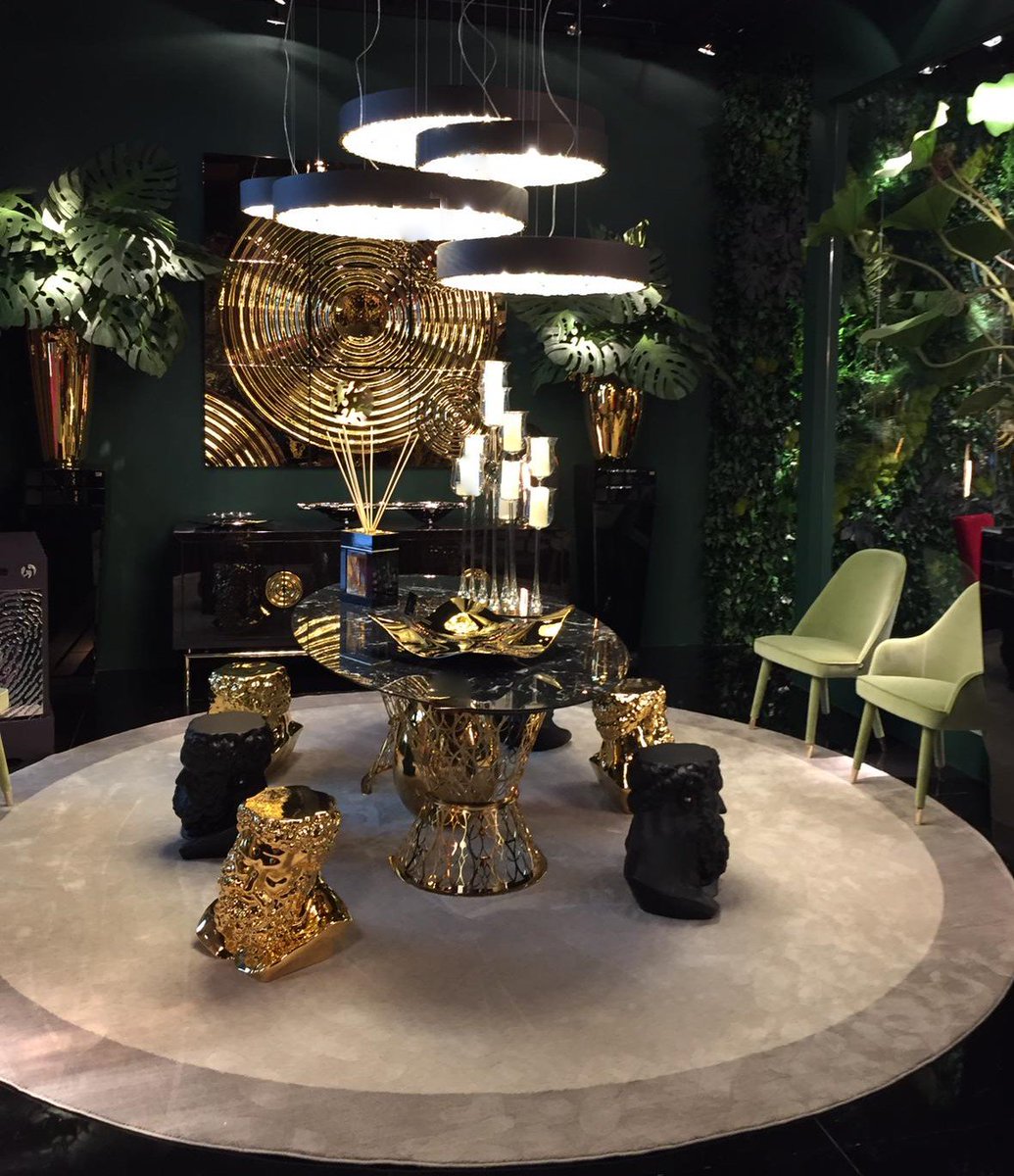 Starting in #style is always a great beginning! 😏

See you tomorrow for day 2 at #SaloneDelMobile. Come to discover VG new living moods at Hall 3 Stand L27.

Good night #Milan! 😉

#salonedelmobile2019 #MilanoDesignWeek #milanodesignweek2019 #MilanDesignWeek #MilanDesignWeek2019