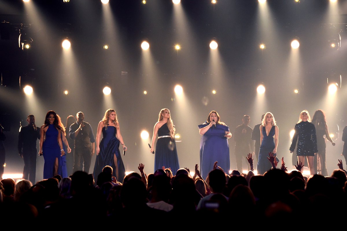 Such a special moment at the #ACMawards! What an honor it was to join @ChrissyMetz, @Lauren_Alaina, @MaddieandTae, and @MickeyGuyton 💙💙💙 #BreakthroughMovie #ACMLiftingLives