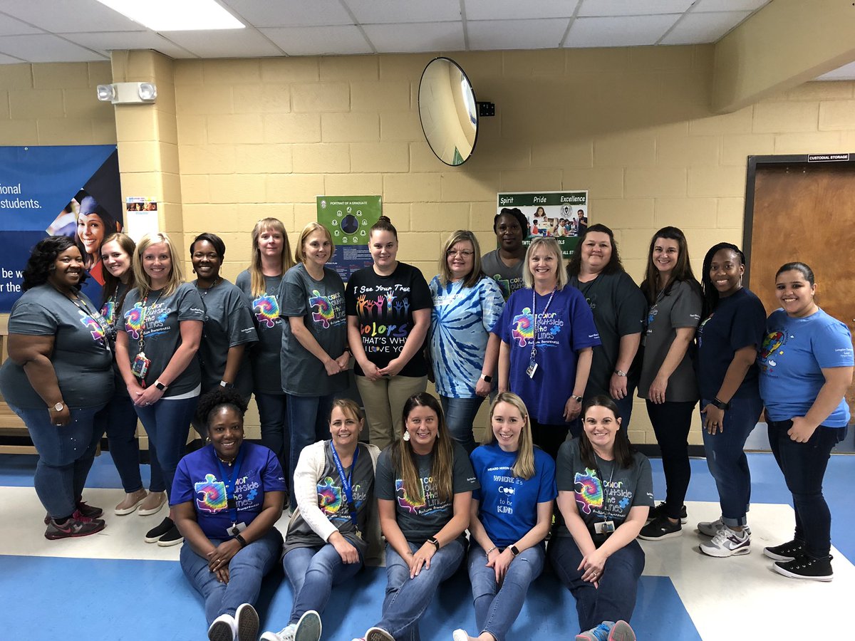 tlynch912's tweet photo. HMES teachers and students wearing blue to raise awareness for World Autism Awareness Day! @HeardMixon @Ramsey_BrookeN #NCSSBeTheBest #ourabilitiesoutweighourdisabilities #WorldAutismAwarenessDay #lightitupblue https://t.co/badMxKal6r