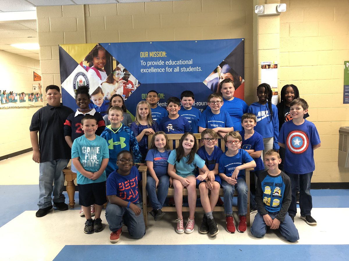 tlynch912's tweet photo. HMES teachers and students wearing blue to raise awareness for World Autism Awareness Day! @HeardMixon @Ramsey_BrookeN #NCSSBeTheBest #ourabilitiesoutweighourdisabilities #WorldAutismAwarenessDay #lightitupblue https://t.co/badMxKal6r