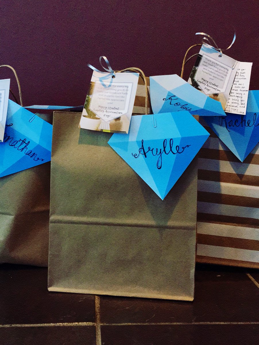 We love <a href="/nrhh_mostate/">Missouri State NRHH</a> and all that they do to promote leadership, recognition and service on <a href="/missouristate/">Missouri State</a>’s campus!! 
Happy student leaders appreciation week to NRHH! ♥️