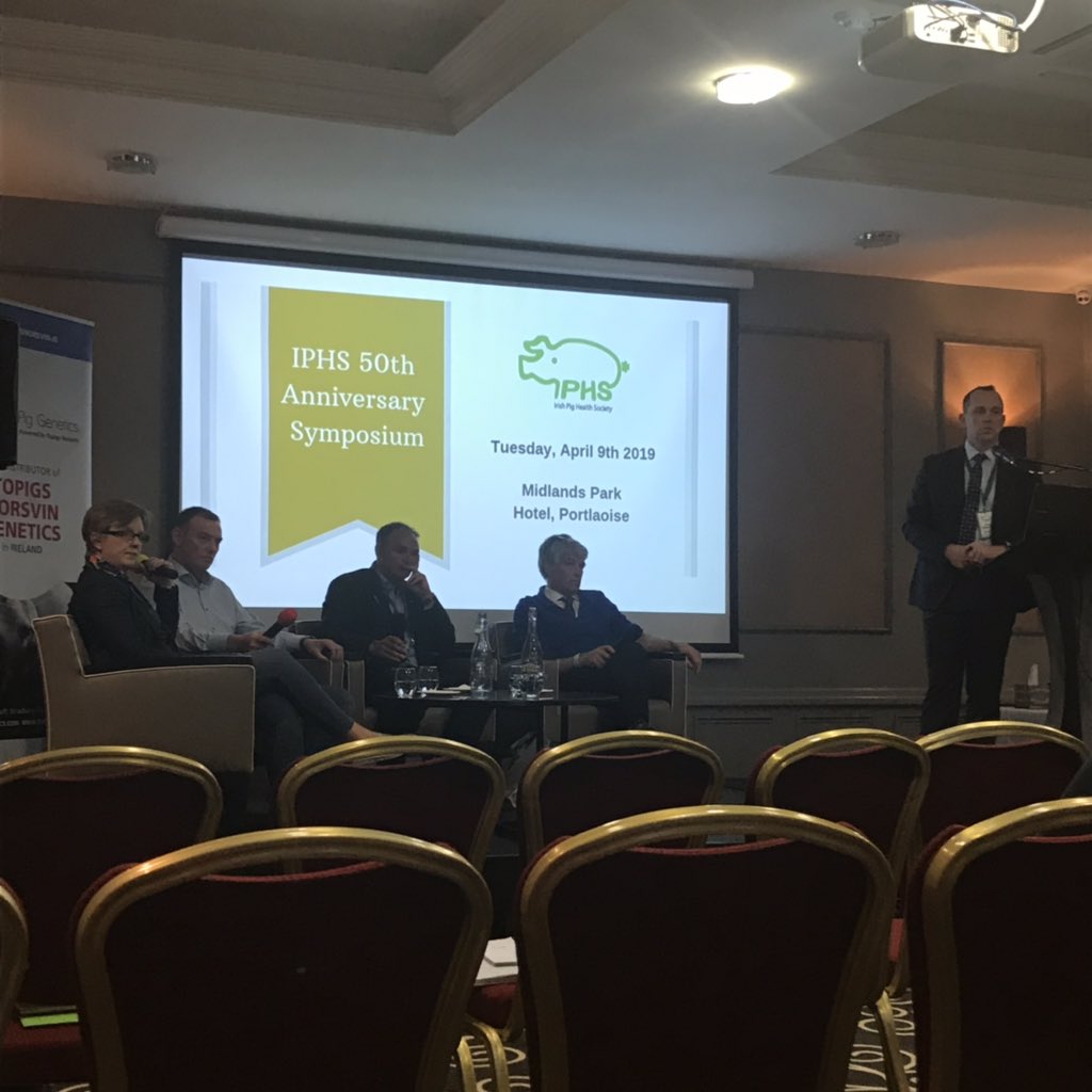 JasonRDaly's tweet photo. Great topics covered by the pig producer panel at #IPHS19 from tail docking to antibiotic use. Great opinions and advise brought to light. https://t.co/XKuzM4sVlE