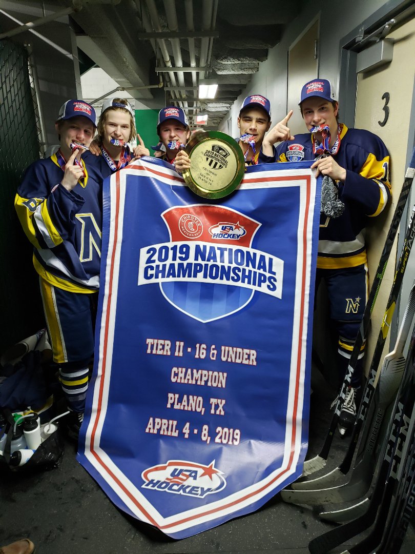 Alaska_Star's tweet photo. 5 Chugiak-Eagle River players were on the Anchorage North Stars team that won a USA Hockey Tier II national title Monday in Plano, Texas. https://t.co/TXcHDL93Sf … #hockey #chugiak #eagleriver #alaska https://t.co/W7GWMJnAzk