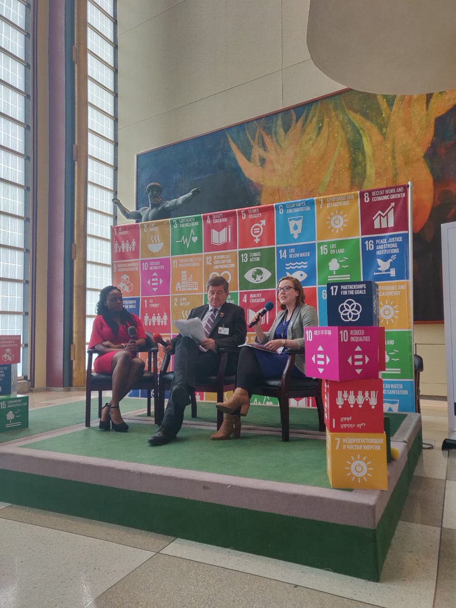 Youth_Forum's tweet photo. On Day 1 of #Youth2030 @UNECOSOC Youth Forum we:
✅ talked about our #FutureOfWork report &amp; #SDGs in plenary
✅ discussed #myFutureofWork at #SDGLive
✅ organised the regional session on Europe, North America &amp; other States https://t.co/4IlzHNIlfh