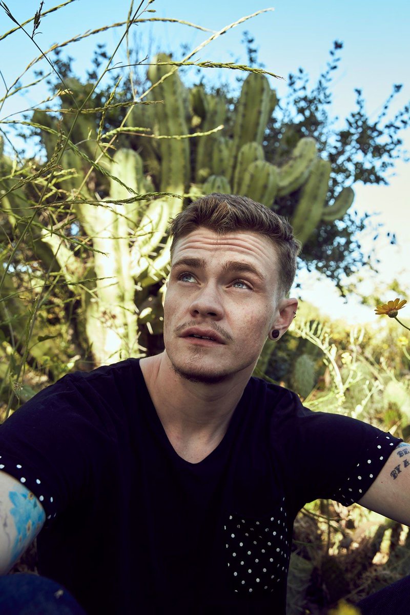 12 Beautiful Portraits of Transmasculine People Across America 😍buff.ly/2KkpatP