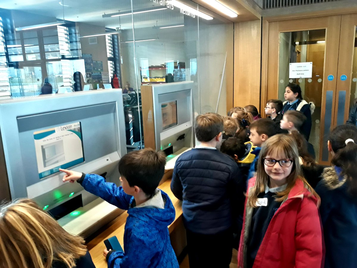 CSRCentral's tweet image. Thanks a million to all our Time to Read volunteers from @Zurich_Irl Blackrock who helped the children of St. Kevin’s NS Sallynoggin pick out new books and explore the library during their visit to the @dlrlexicon – Happy Reading Everybody! @Action_On_Ed