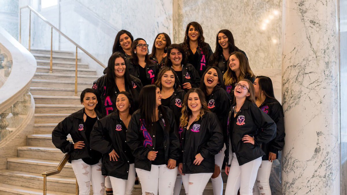 GlendaGonzalez's tweet photo. Happy Founders day to all my sisters from coast to coast! It’s a great day to be a GAMMA 💜💕 #SLG29 https://t.co/tyin0ooH2k