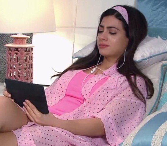 sweetiedaddario's tweet image. Eu nesse momento 🥺 #FAOS