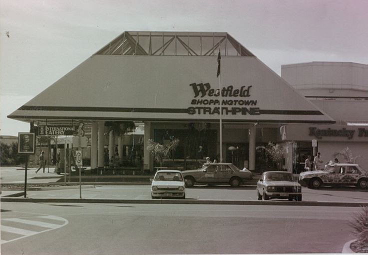 Julie Stapleton tweet media