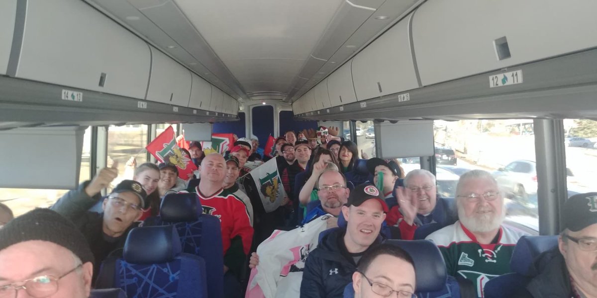 HFXMooseheads's tweet photo. Look at this support from Moose Country in Moncton tonight. #GoMooseGo https://t.co/n2LdeTfixR