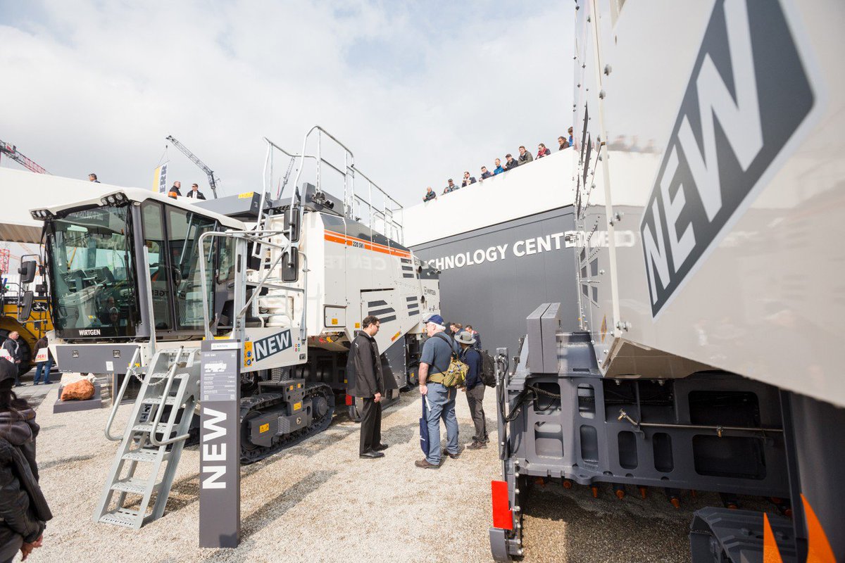 WirtgenGroup's tweet photo. Day #2 at the WIRTGEN GROUP stand. This is Bauma 2019. @baumaOfficial #WIRTGENGROUP #closetoourcustomers #Bauma2019
https://t.co/Bk4Foq3fP8 https://t.co/B4HgJIDLkH