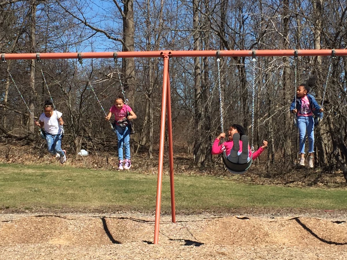 Jen_Watson0227's tweet photo. I’m so proud of my students. They used their strategies and worked so hard on the OST today. Not a single complaint when our session ran a bit late and we missed part of our recess. Keep up the hard work, kiddos! #laserfocus #bonusrecess #flexthosemuscles https://t.co/re9KZ61wmB