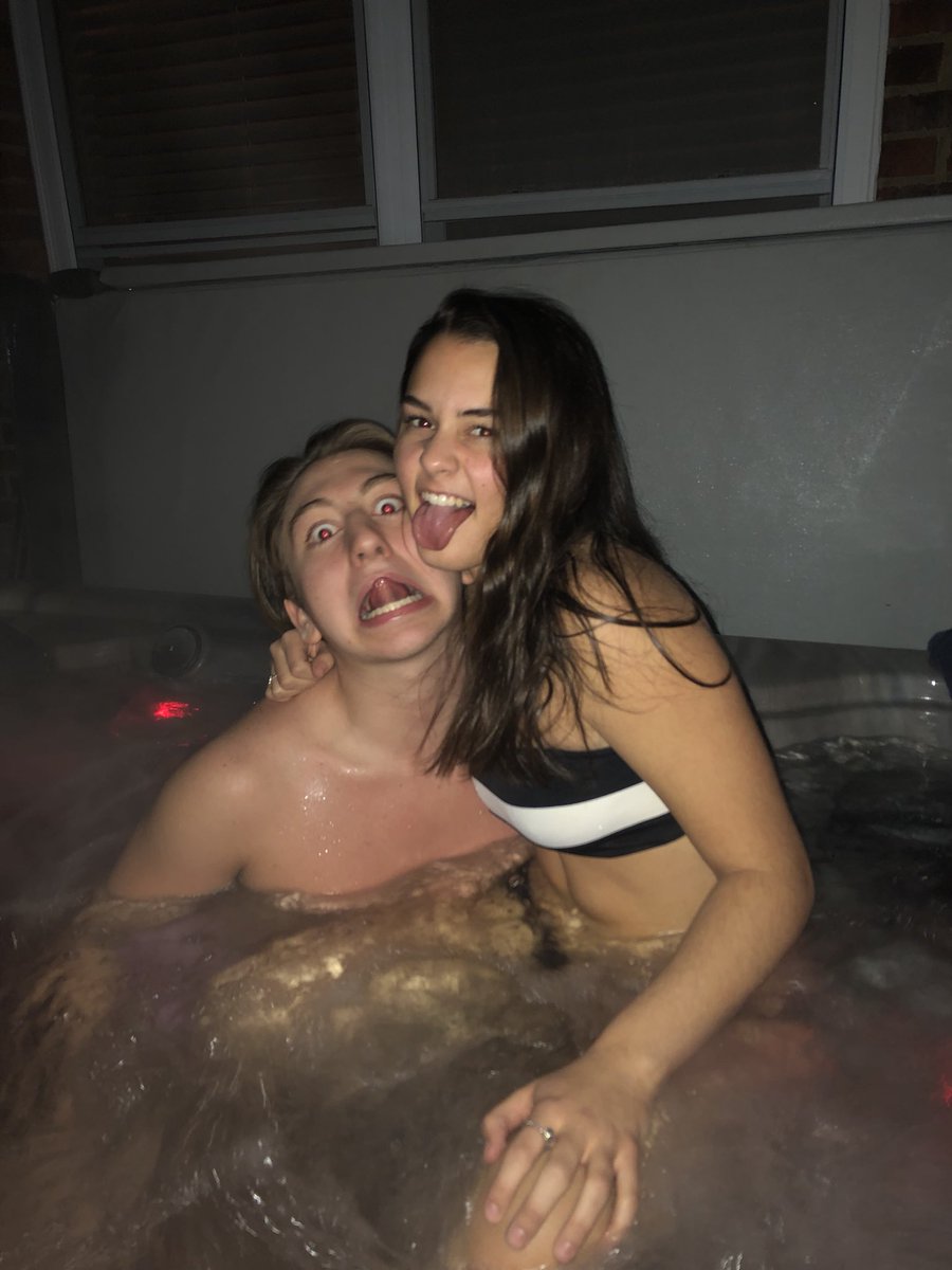 Happy birthday to my long time best friend:) I love you harryyyyyyy🤩 @HarrisonMabjish