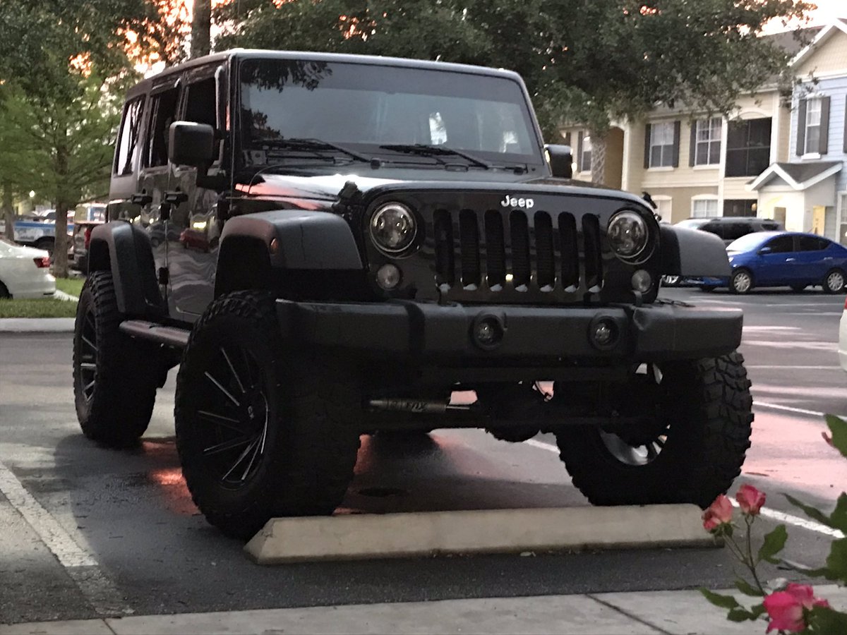 dat jeep tho