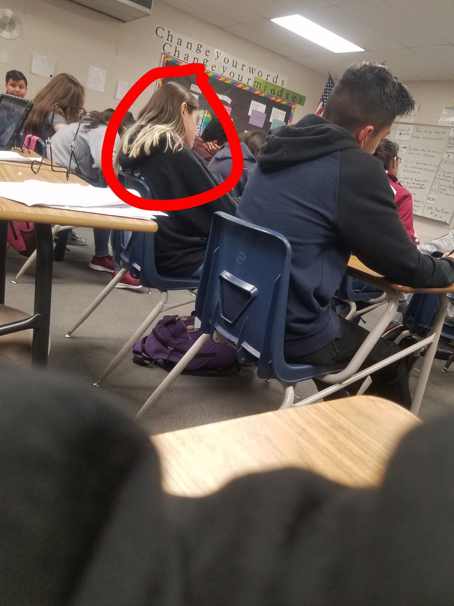 VortexGamer12's tweet photo. I hate 6 period because I sit so close to my ex https://t.co/lnPgi5J7rv