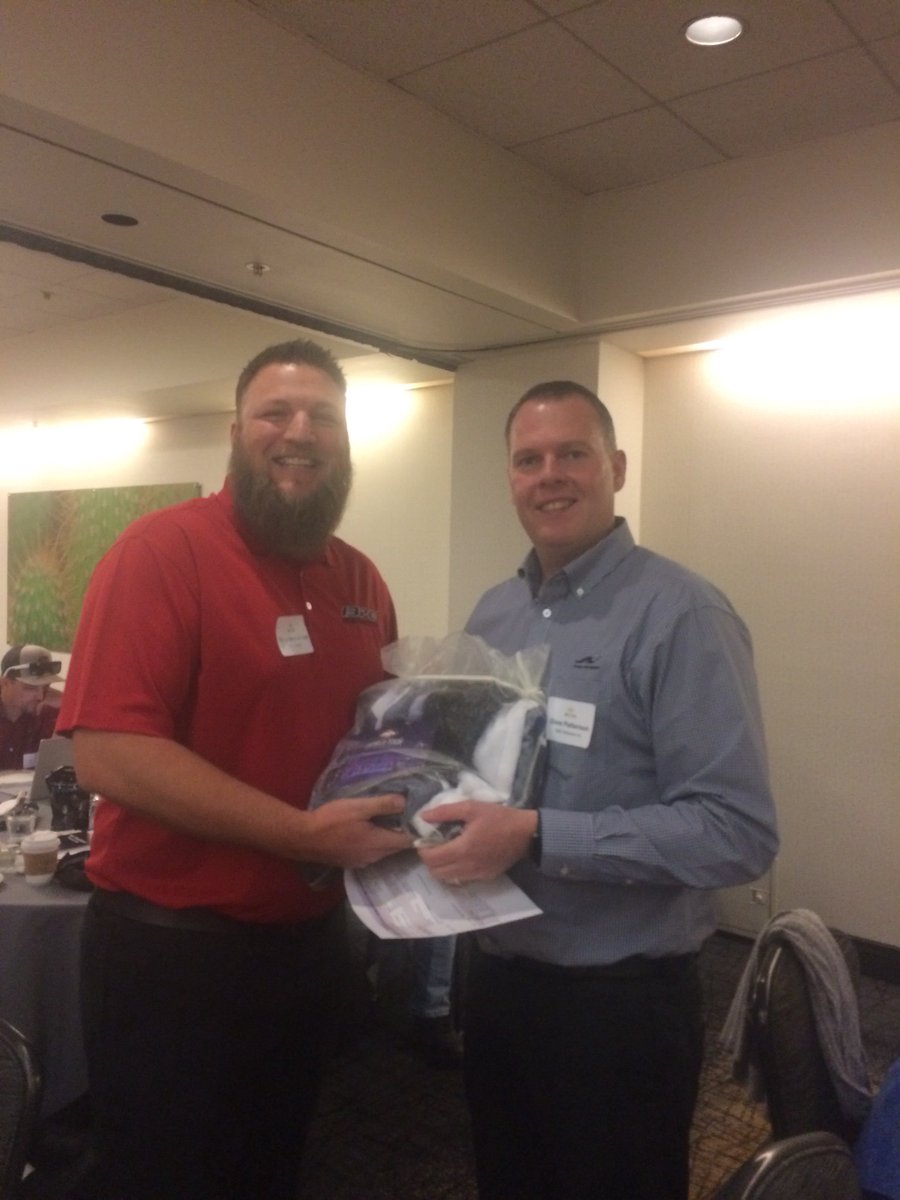 SiennaAtSafe's tweet photo. We had some great user presentations today! Thank you Sean Hills and Dane Stephenson! #fmewt #gistic #bpgdesigns https://t.co/8BgaGgNhoR