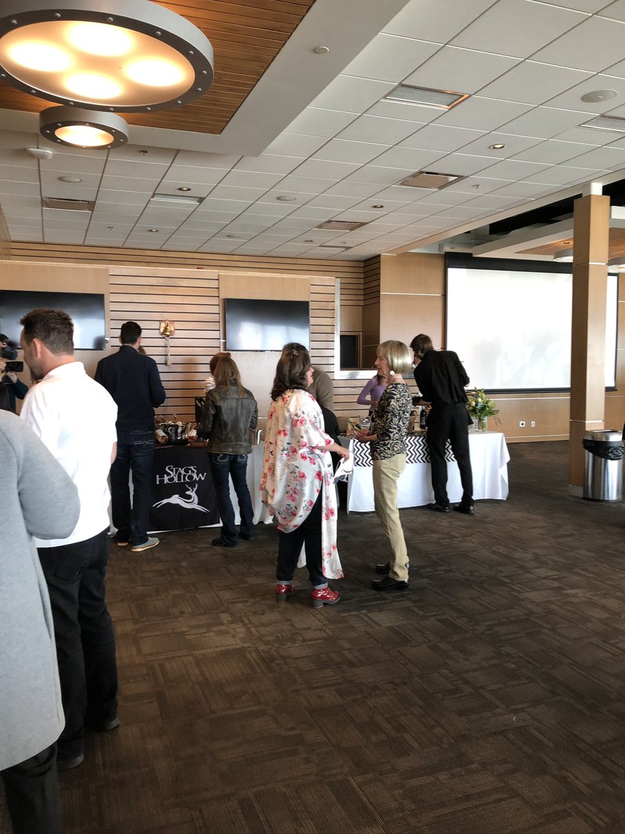 Great people, wine, and food. #BCWine #BCWINEMONTH #Okanaganwine #heartofwinecountry #sipokfalls