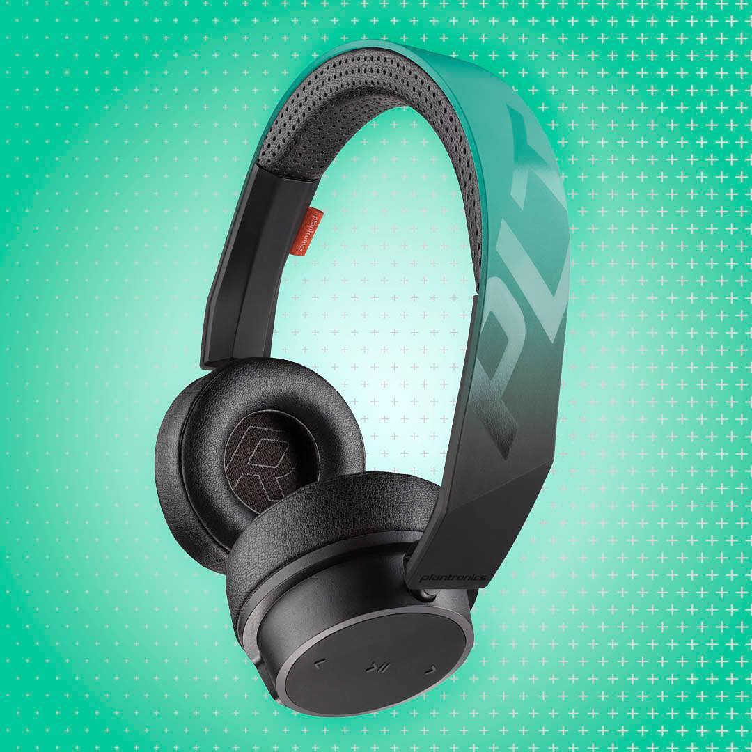 Plantronics's tweet photo. Don't just hear your favorite tracks, feel them with the #BackBeat500 ๐ง๐https://t.co/M4X1agGMXM https://t.co/1ER4zZygTU