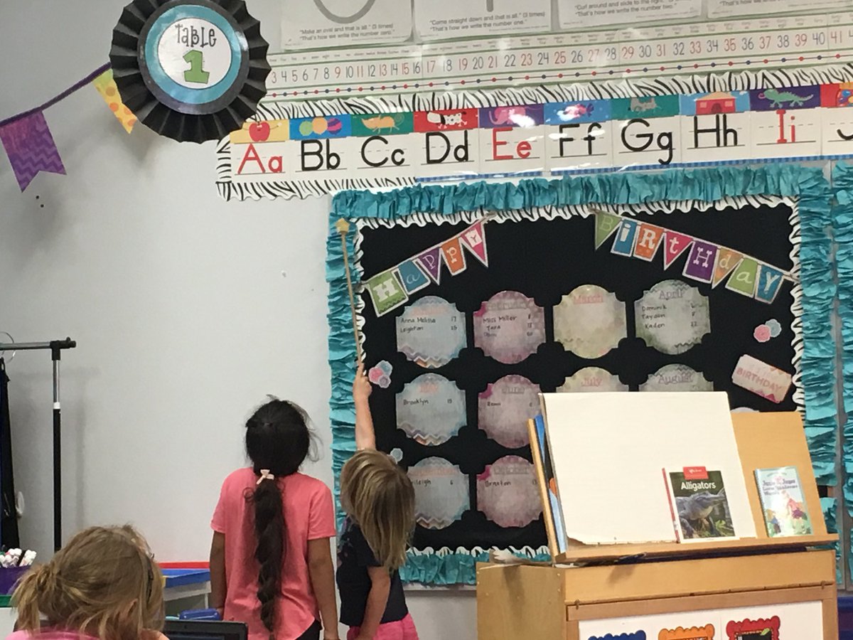MrsDoskocil's tweet photo. I overheard a conversation today that reminded me why I love teaching. These two were playing a math game and the little friend with the pointer was showing her classmate how you can tell which number is bigger by using the number line! You go girl! @RobinsonPrimary  #RobinsinISD https://t.co/aQU3IXHPSf